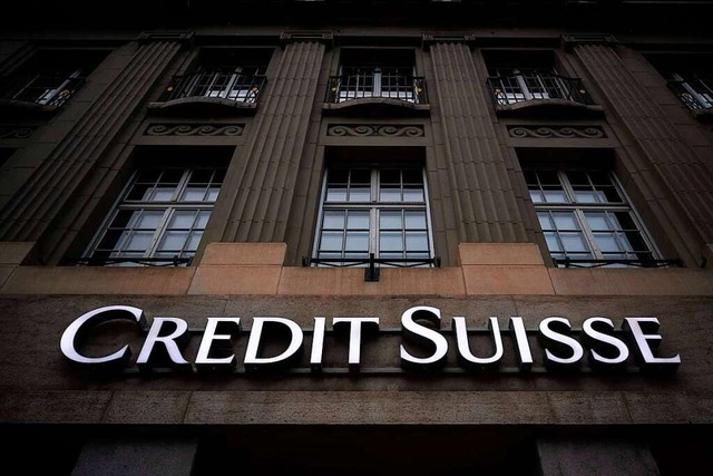 Credit Suisse &#8211; von einer noblen Bankadresse zum taumelnden Riesen.  | Foto: FABRICE COFFRINI (AFP)
