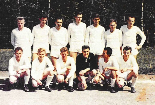 Hinterzartens Fuballer mit weier Weste: Meistermannschaft  1963  | Foto: HSV Hinterzarten