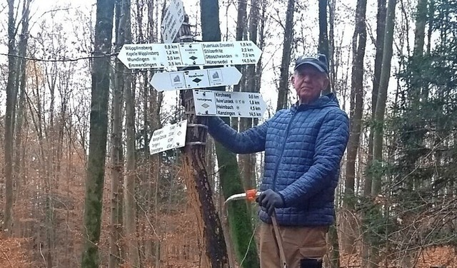 Rund um Emmendingen weisen neue  Schilder  die neuen Wanderwege aus.  | Foto: Schwarzwaldverein