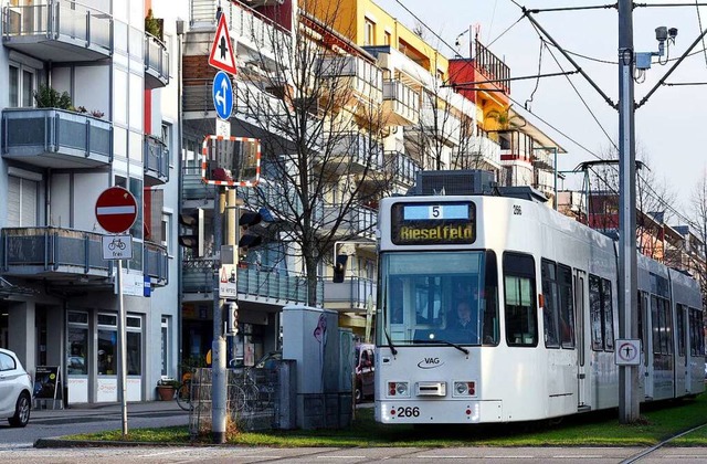 Die Stadtbahnlinie nach Rieselfeld wurde in Hges Amtszeit erffnet.  | Foto: Thomas Kunz