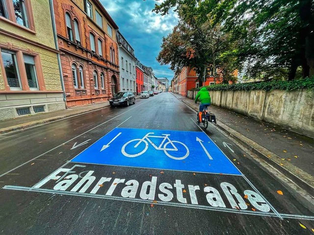 In Lrrach gibt es sie schon lnger, i...wird eine  Fahrradstrae jetzt gebaut.  | Foto: Barbara Ruda