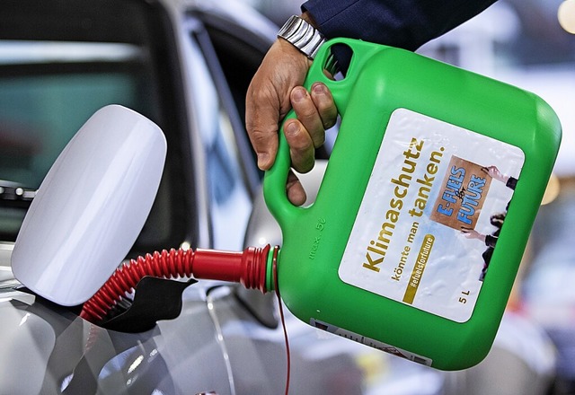 E-Fuels sind fr die deutsche FDP ein Weg zur Klimaneutralitt.  | Foto: Tom Weller