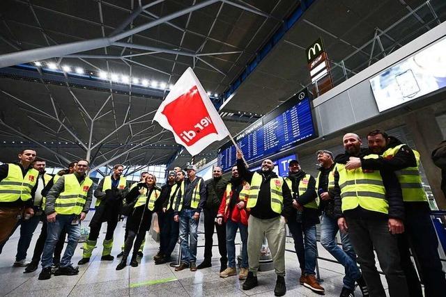 Warnstreik legt Flughafen Stuttgart lahm – 20.000 Passagiere betroffen