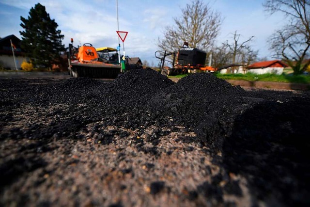 Das vom BUND beanstandete Straenfrsg...t sofort entfernt werden (Symbolfoto).  | Foto: Jonas Hirt