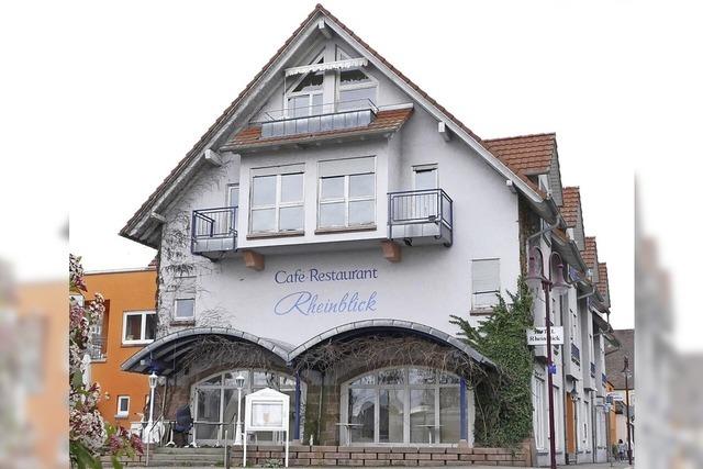 Behrde stoppt Bau im Hotel Rheinblick