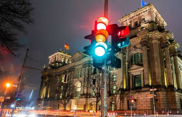 Abstimmungsbedarf gibt es bei der Ampel-Koalition in Berlin.  | Foto: Christoph Soeder (dpa)