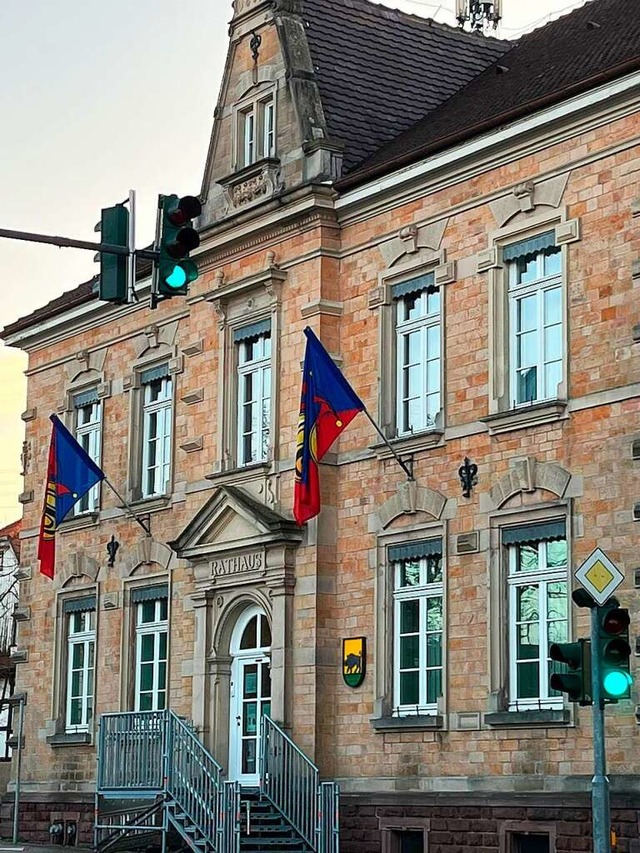 Das Rathaus von Haueneberstein ist sei...uar der Arbeitsplatz von Fabienne Jox.  | Foto: Fabienne Jox