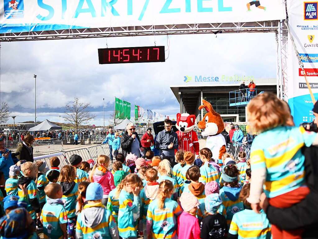 Laufspa fr die kleinsten Laufsportlerinnen und -sportler: Der Fchsle-Mini-Marathon