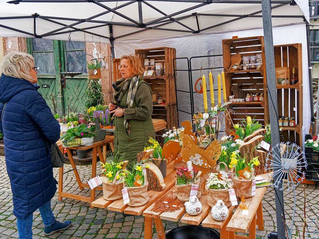 Deko-Ideen frs bevorstehende Osterfest waren allgegenwrtig.