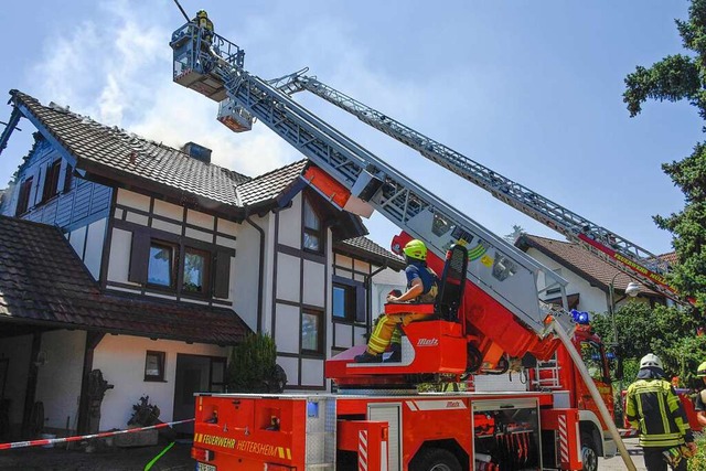 Die Heitersheimer Feuerwehrleute haben...erte beherztes Eingreifen Schlimmeres.  | Foto: Volker Mnch