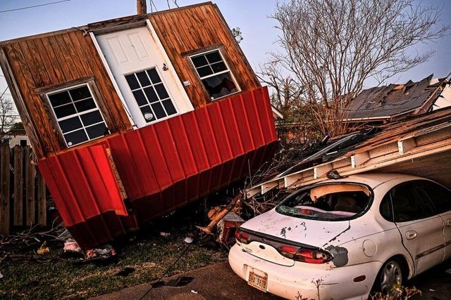 Tornado tötet mindestens 26 Menschen
