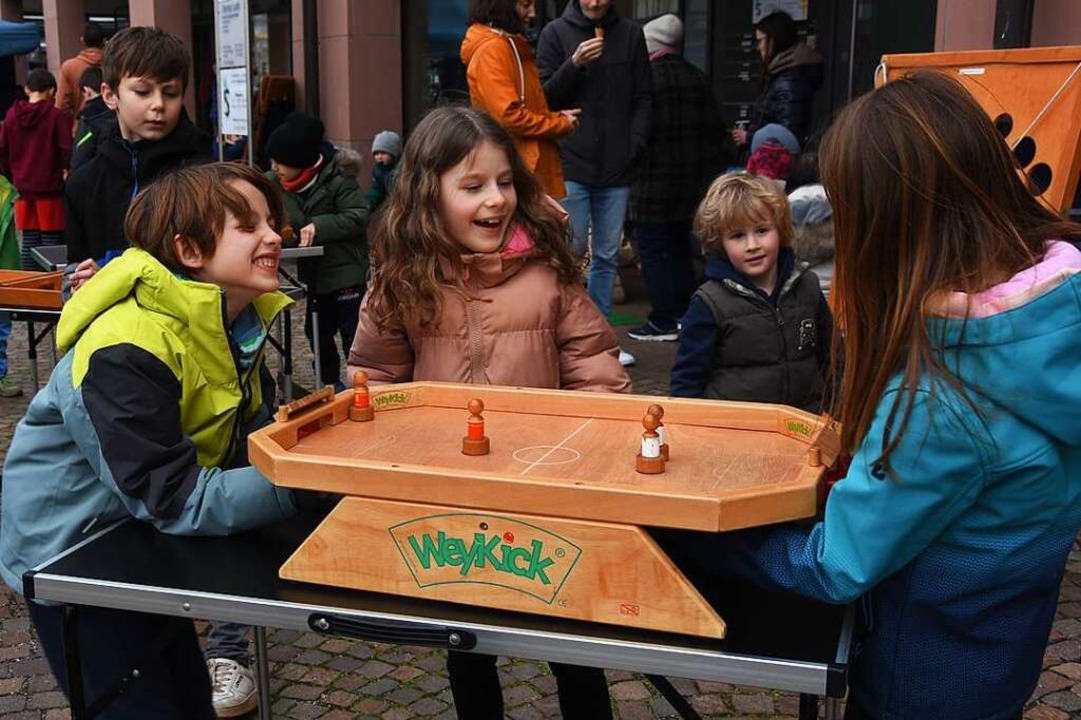 Gundelfinger Vermissen Beim Frühlingsfest In Ortsmitte Den Fahrradmarkt ...