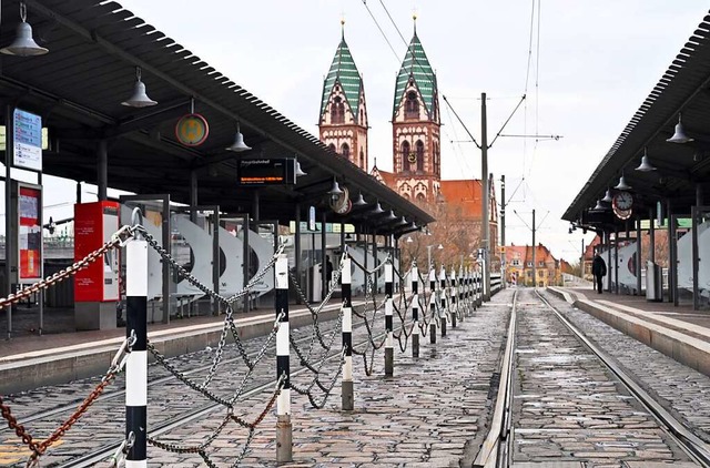 Keine Straenbahn: die Stadtbahnbrcke am Streiktag  | Foto: Thomas Kunz