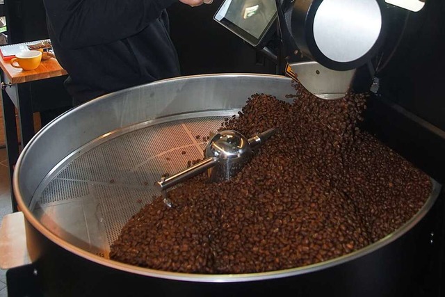 Frisch gerstet: Der Kaffee im  Hsemer Genussmarkt  | Foto: Ilona Huege