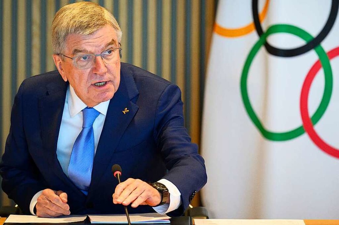 Thomas Bach, Prsident des Internation...n der Ukraine nicht aktiv untersttze.  | Foto: Laurent Gillieron (dpa)