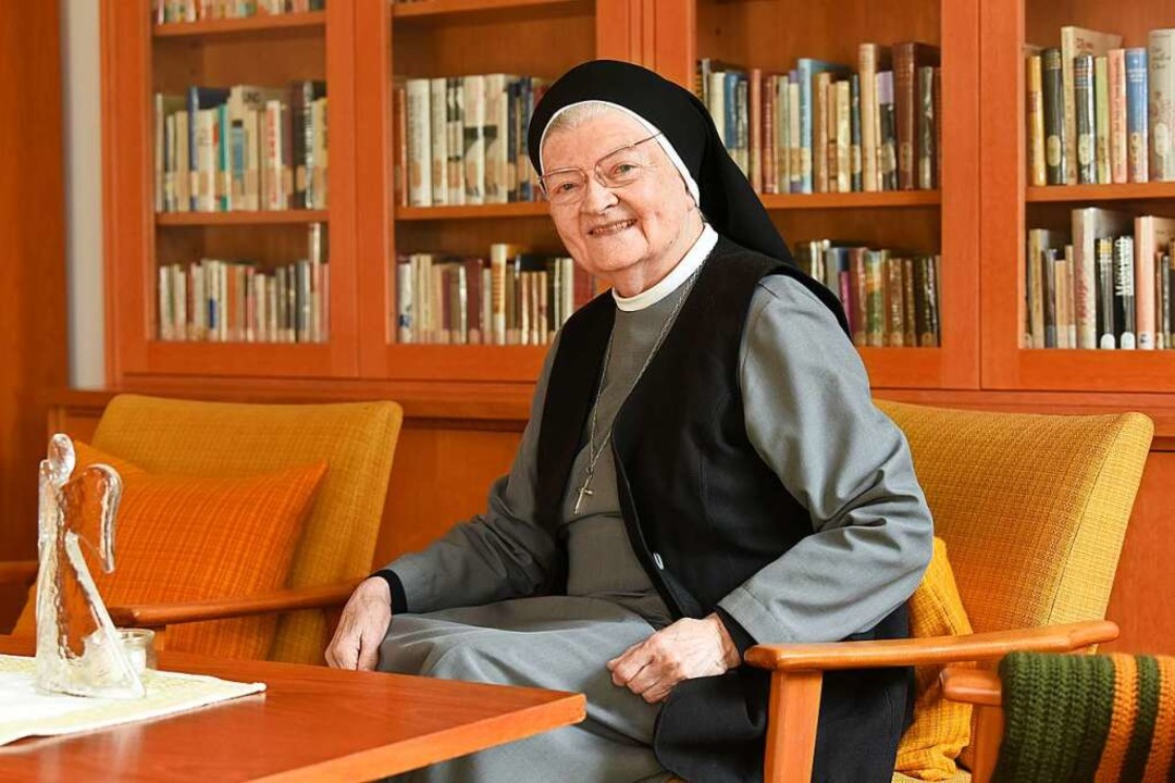 Schwester Ursula ist die Superiorin des Klosters.  | Foto: Rita Eggstein