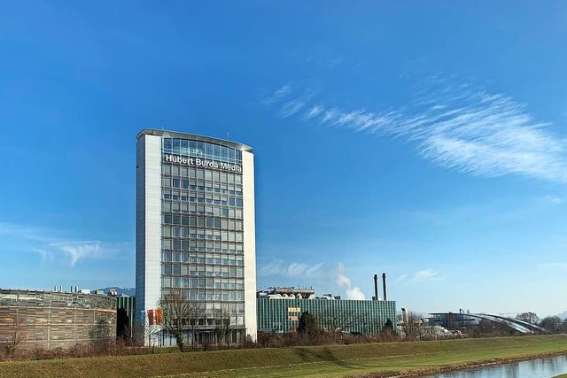 Der Hubert Burda Media Tower, Hauptsit...nzerns Hubert Burda Media in Offenburg  | Foto: Helmut Seller