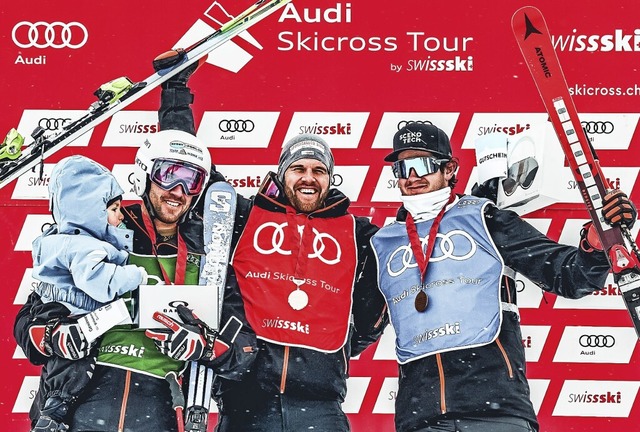 Vershnlicher Abschluss: Tobias Baur (...ft in St. Moritz die Bronzemedaille.    | Foto: Ruedi Flueck