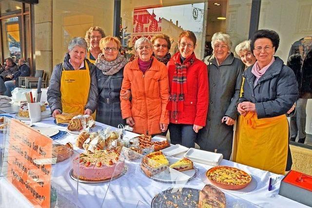 Nach 38 Jahren findet der letzte Kuchenverkauf der Frauengruppe der Freien Wähler in Lörrach statt