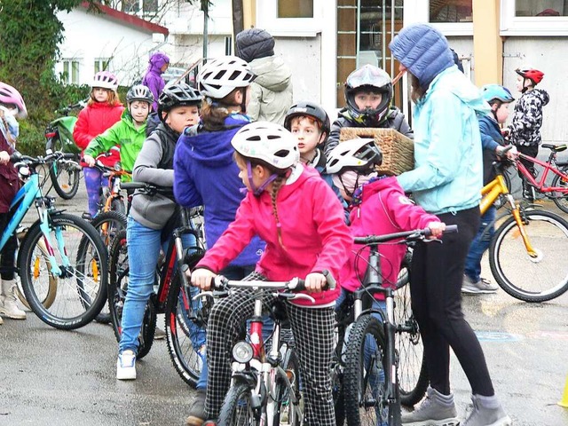 Konzentration und Wendigkeit waren Trumpf beim Radhelden-Tag.  | Foto: Kurt Meier