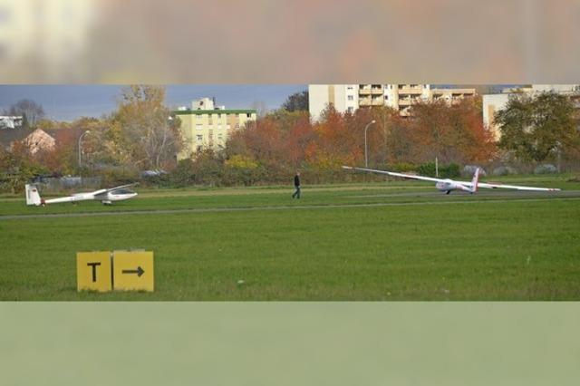 Fridays for Future gegen Flchenversiegelung am Flugplatz