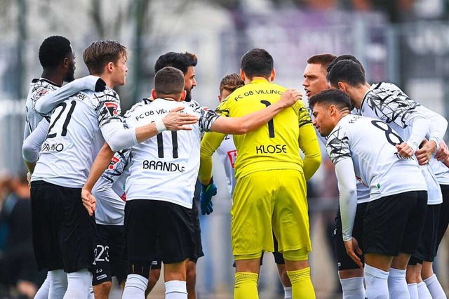 Das Wir-Gefhl stimmt wieder beim FC 0...che Erfolg unter Trainer Reiner Scheu.  | Foto: IMAGO/Eibner-Pressefoto/Silas Schuelle