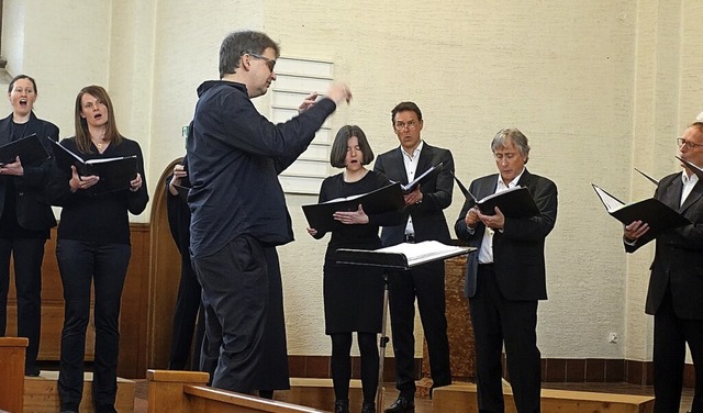 Mit einer musikalischen Weltreise ber...esetzten Christuskirche in Rheinfelden  | Foto: Roswitha Frey