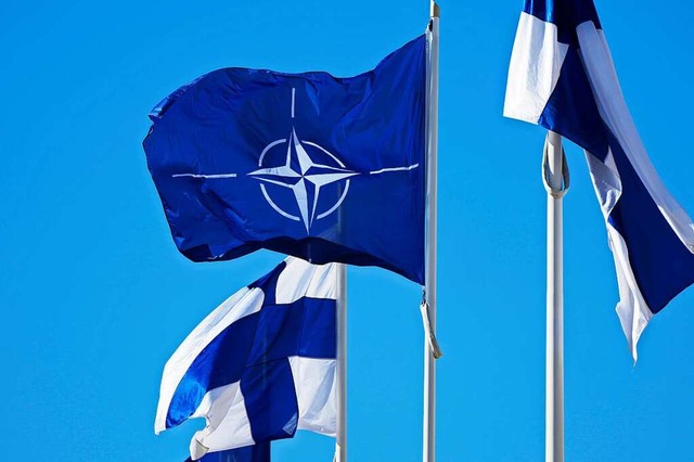 Nato-Generalsekretr Jens Stoltenberg ... seit 4. April 2023 neu 31 Mitglieder.  | Foto: Sergei Grits (dpa)