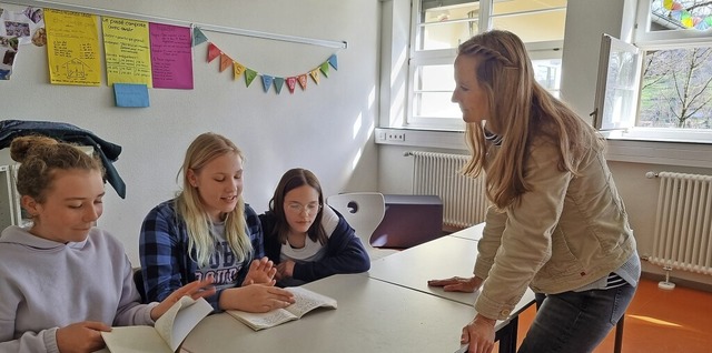 Die Burgschreiberin Anke Ricklefs aus ...in der 6. Klasse der Hans-Thoma-Schule  | Foto: Andrea Worthmann