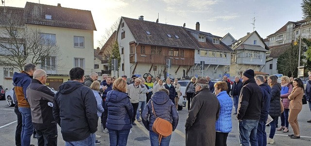 Etwa 70 Teilnehmer kamen zum Brgerges...s und des Ali-Theaters zu diskutieren.  | Foto:  Juliane Schlichter