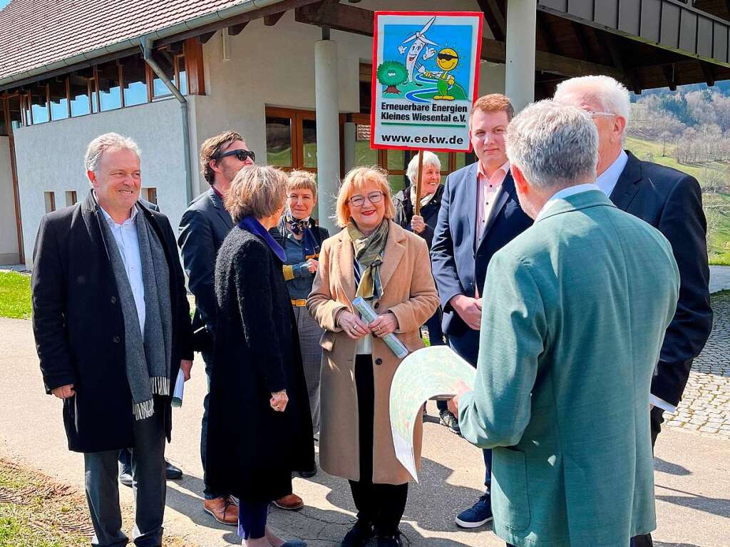 Ministerprsident Kretschmann besucht die Kapelle in Ried.