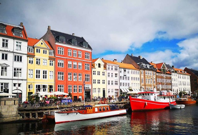 Ab aufs Boot: Kopenhagen lsst sich gu...ecken &#8211; wie brigens Malm auch.  | Foto: Francoise Hauser (dpa)