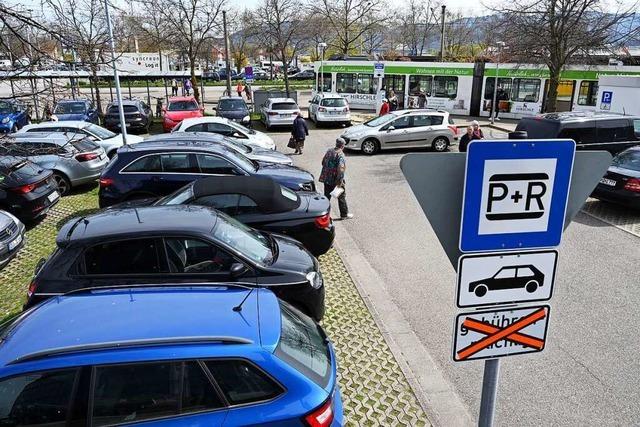 Fünf Freiburger Park+Ride-Parkplätze sind ab Dienstag nur noch mit Fahrkarte kostenlos