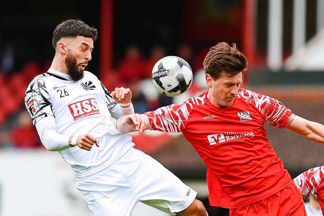 Mokhtar Boulachab (l.) und der FC 08 V...in heies Duell mit der  TSG Backnang.  | Foto: IMAGO/Eibner-Pressefoto/Silas Schuelle