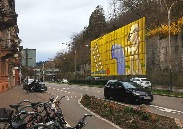 Die Fotomontage zeigt, wie das monumen...er am Schlossbergring aussehen knnte.  | Foto: Fotomontage: www.kunstambau-freiburg.de