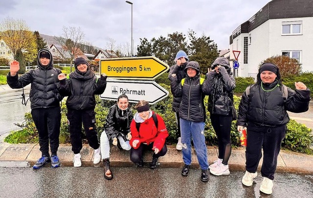 Rund zehn Kilometer mussten die Jugend...cklegen und das ohne technische Hilfe.  | Foto: privat