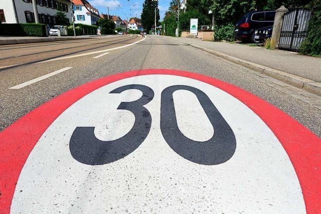 Verkehrsausschuss fordert Tempo 30 in allen Orten des Kreises Breisgau-Hochschwarzwald