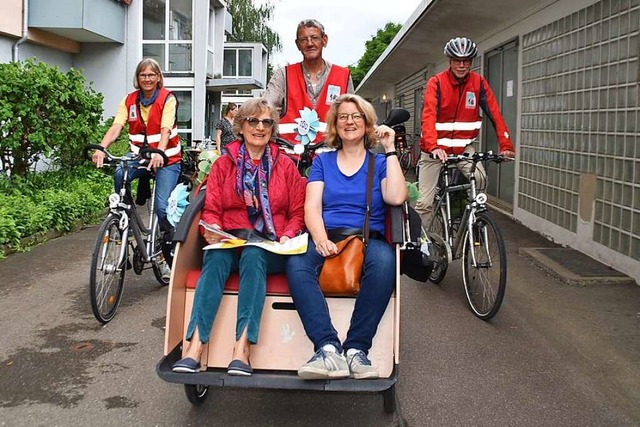 So wie hier in Rheinfelden sollen bald...iner Fahrt auf einer Rikscha bekommen.  | Foto: Maja Tolsdorf