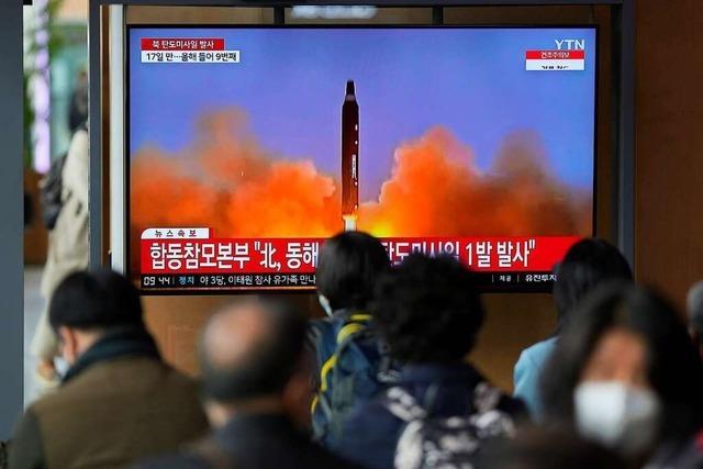 Nordkorea soll neuartige, atomwaffenfähige Rakete abgefeuert haben