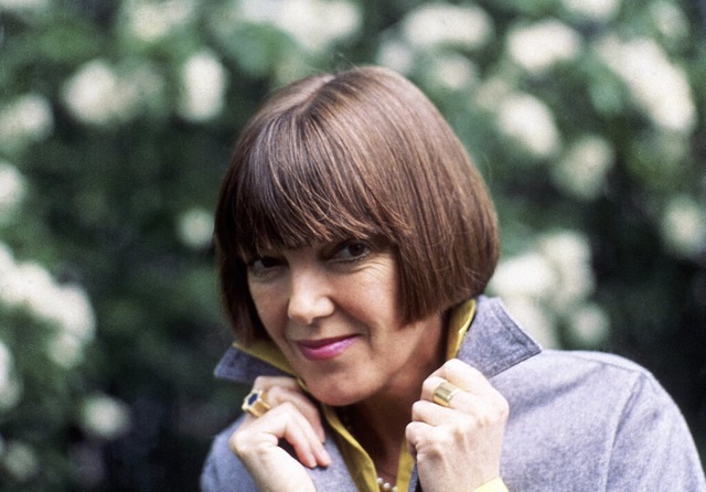 Mary Quant, Modedesignerin aus Grobri...hrend eines Fototermins im Jahre 1970.  | Foto: Uncredited (dpa)