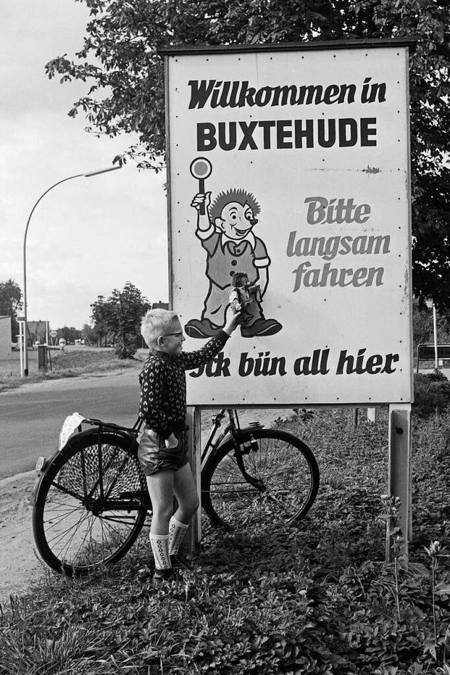 Die erste Tempo-30-Zone in Deutschland gab es vor knapp 40 Jahren in Buxtehude.  | Foto: imago stock&people