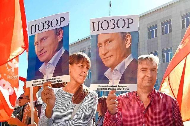 Putin-Kritiker fliehen aus Russland nach Wehr und freunden sich mit Ukrainern an