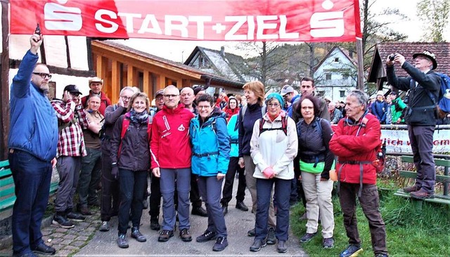 Lahrs Brgermeister Guido Schneboom (...merinnen und Teilnehmer waren dabei.    | Foto: Wolfgang Beck