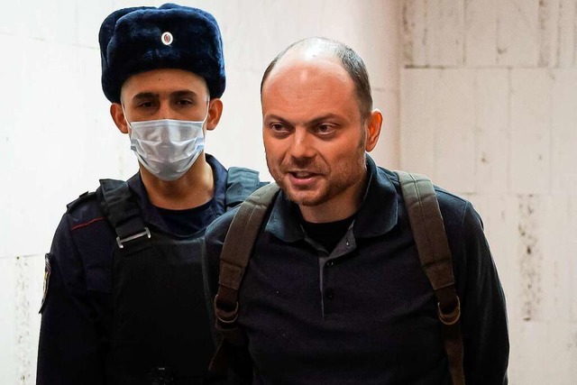 Der prominente russische Kremlgegner  ...s zu 25 Jahren Haft verurteilt worden.  | Foto: Uncredited (dpa)
