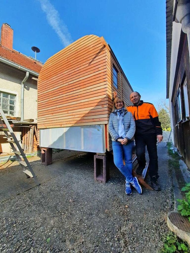 Daniela und Andreas Hohler haben das m...enhaus aus eigenen Mitteln finanziert.  | Foto: Erika Bader