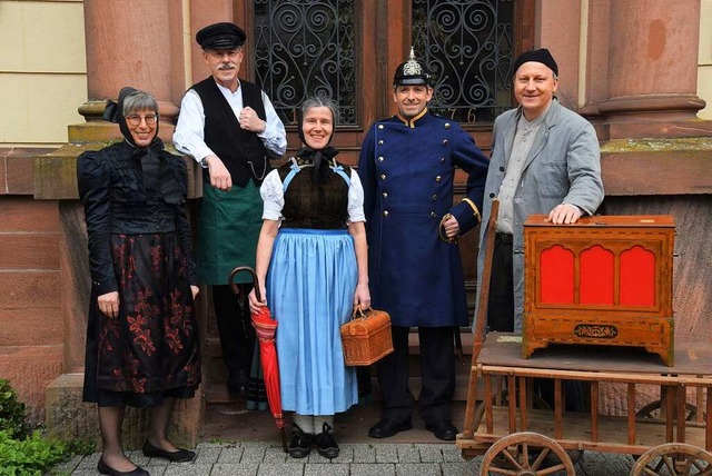 Die Mitwirkenden der Stadtfhrungen &#...s im Kaiserfieber&#8220; in Waldkirch.  | Foto: Hubert Bleyer