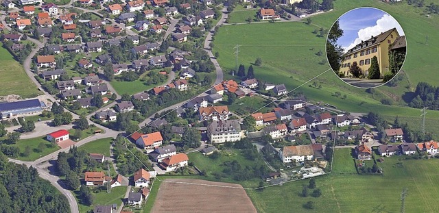 Vom ehemaligen Frauenkloster Berau ste...terareal ist wei eingerahmt zu sehen.  | Foto:  Ralf Hindsches