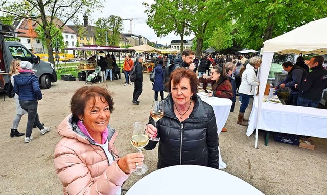 Schon am spten Nachmittag war das Interesse am Feierabendmarkt gro.  | Foto: Michael Bamberger