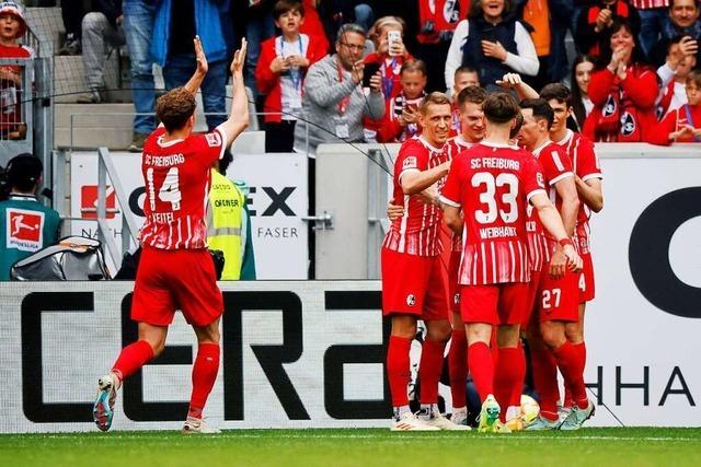 SC Freiburg darf nach 4:0-Sieg gegen Schalke weiter auf die Champions League hoffen