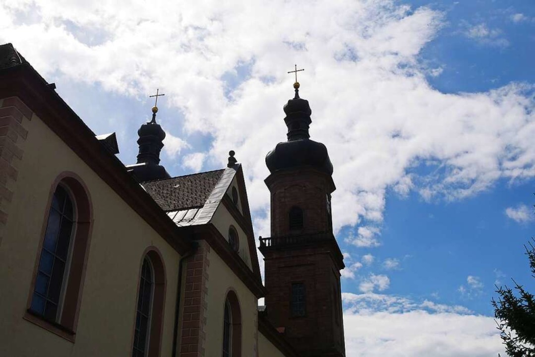 Wie St. Peter mit AltErzbischof und Ehrenbürger Oskar Saier umgeht